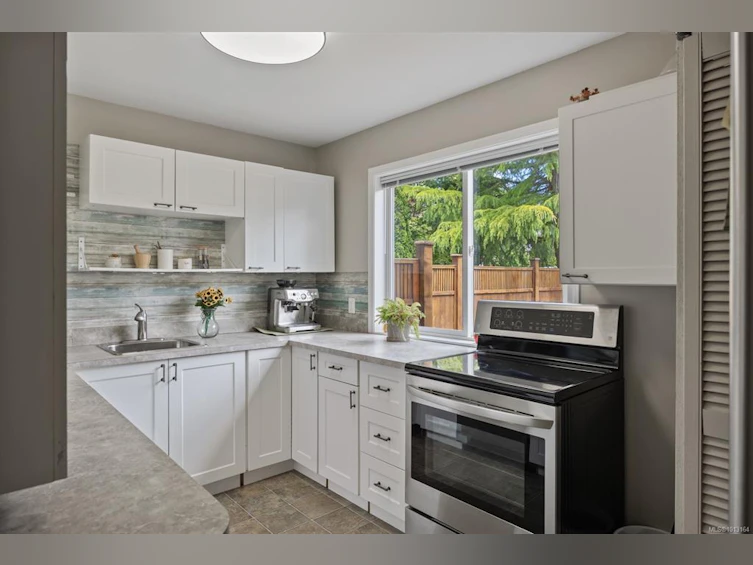 2932 Huckleberry Place, Courtenay, BC, V9N 9W7 - 35