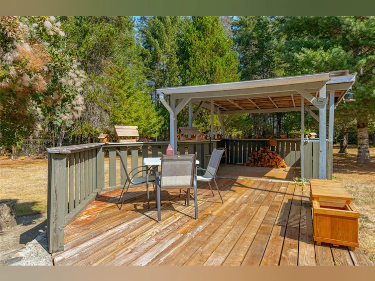 483 Corcan Road, Qualicum Beach, BC, V9K 2E9 - 8