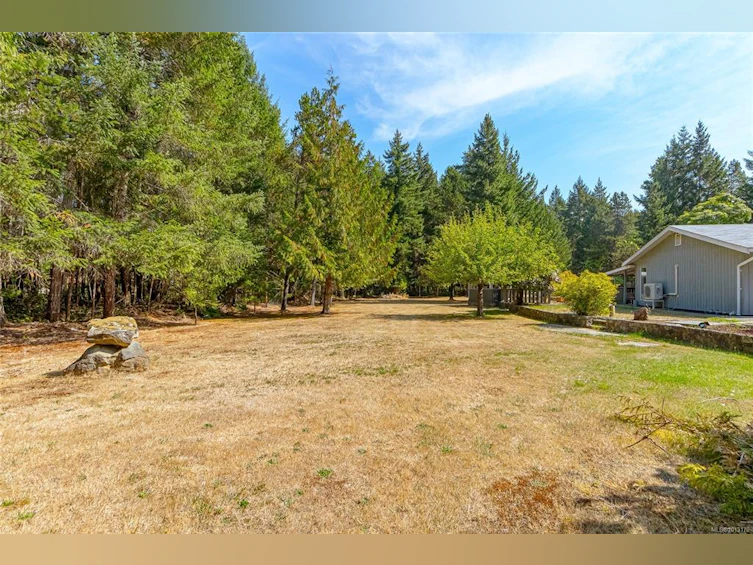 483 Corcan Road, Qualicum Beach, BC, V9K 2E9 - 46