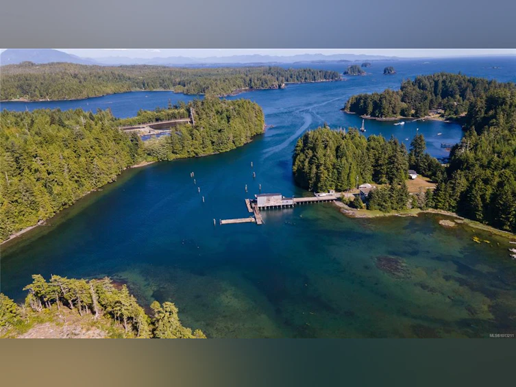 215 Boardwalk Boulevard, Ucluelet, BC, V0R 3A0 - 5