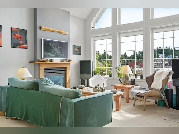 1003-1971 Harbour Crescent, Ucluelet, BC, V0R 3A0 - 2