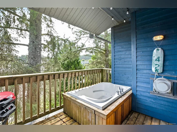 1003-1971 Harbour Crescent, Ucluelet, BC, V0R 3A0 - 8