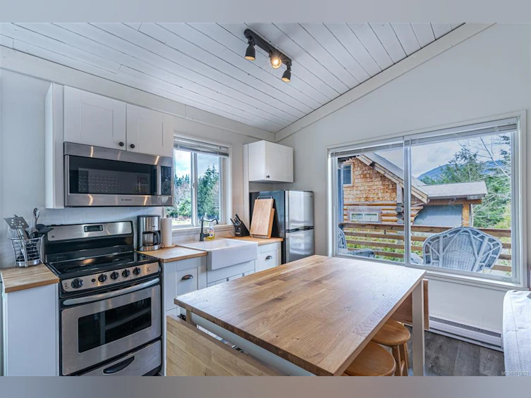6-8631 South Shore Road, Lake Cowichan, BC, V0R 2G0 - 10