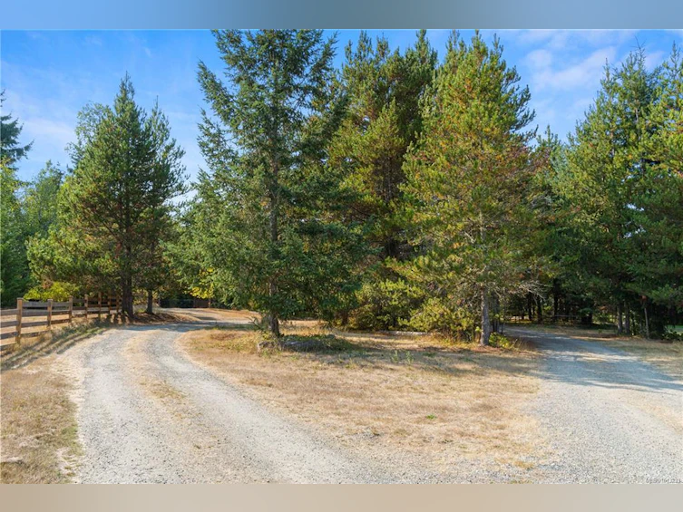 1209 Courtney Road, Coombs, BC, V0R 1V0 - 62