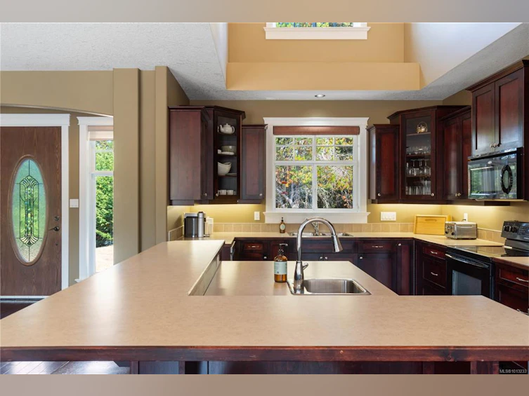 1209 Courtney Road, Coombs, BC, V0R 1V0 - 33