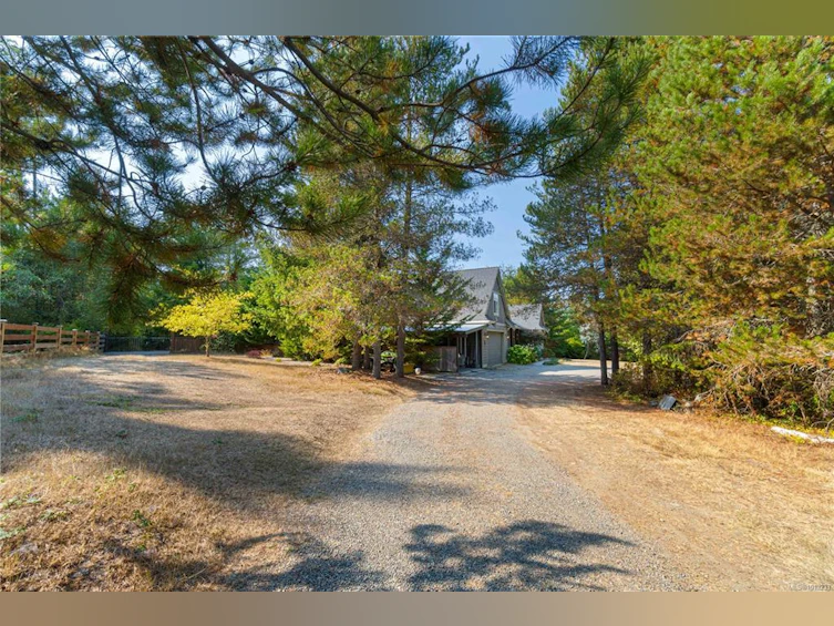 1209 Courtney Road, Coombs, BC, V0R 1V0 - 67
