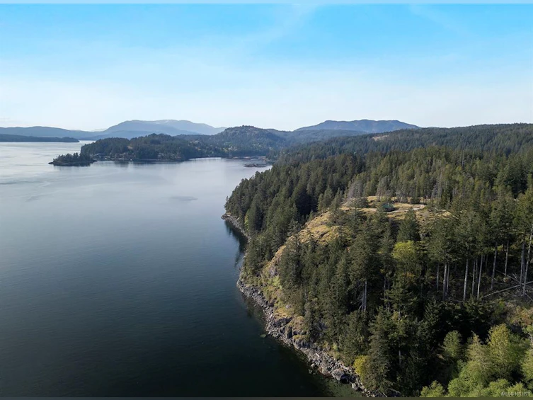 875 Gowlland Harbour Road, Quadra Island, BC, V0P 0A7 - 19