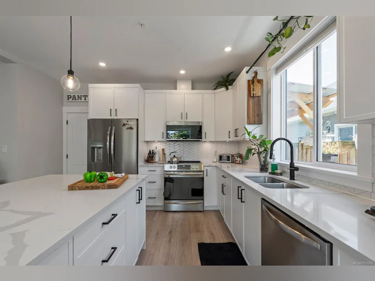 6541 Noblewood Place, Sooke, BC, V9Z 0W3 - 10