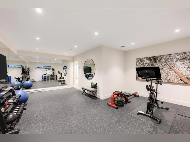717 Robleda Crescent, Victoria, BC, V8S 3K6 - 62