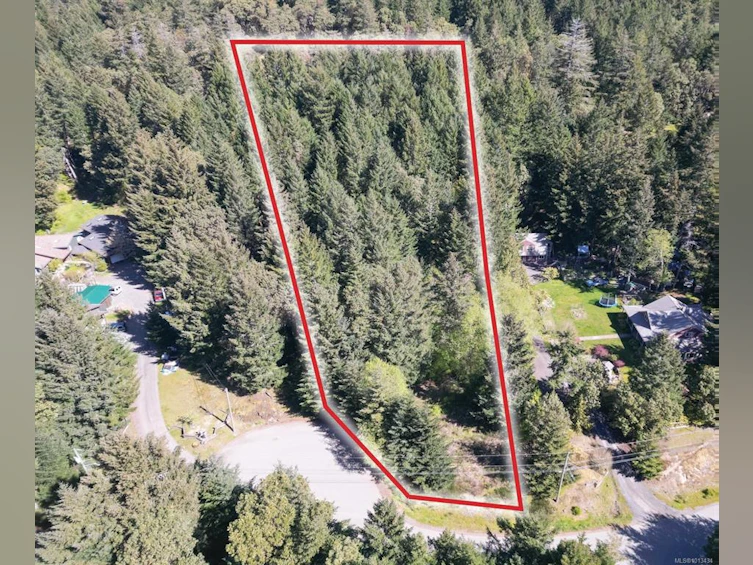 724 Emma Dixon Road, Highlands, BC, V9B 6J3