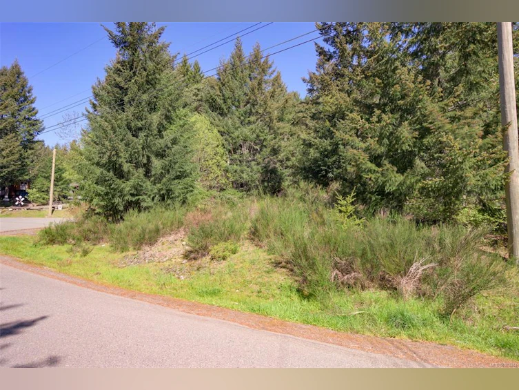 724 Emma Dixon Road, Highlands, BC, V9B 6J3 - 3