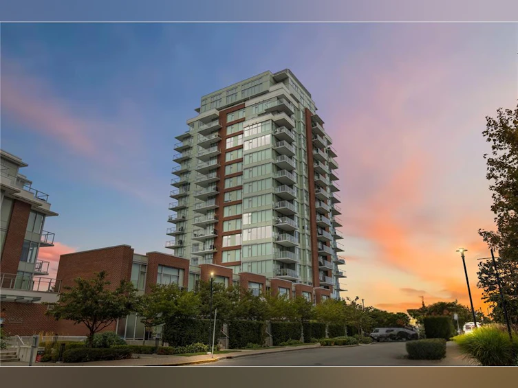 305-60 Saghalie Road, Victoria, BC, V9A 0H1 - 2