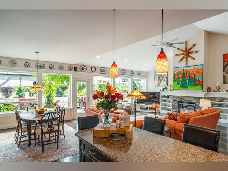 2050 Sun King Road, Coombs, BC, V0R 1M0 - 3