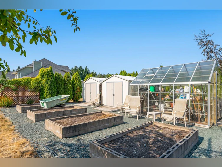 2050 Sun King Road, Coombs, BC, V0R 1M0 - 8