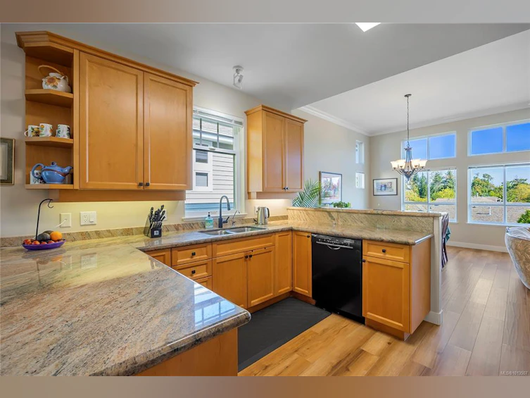 1381 Gabriola Drive, Parksville, BC, V9P 2X8 - 4