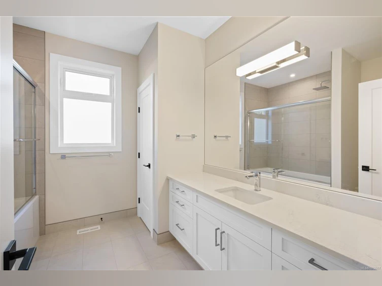 1230 / 1232 Station Road, Coombs, BC, V0R 1M0 - 30