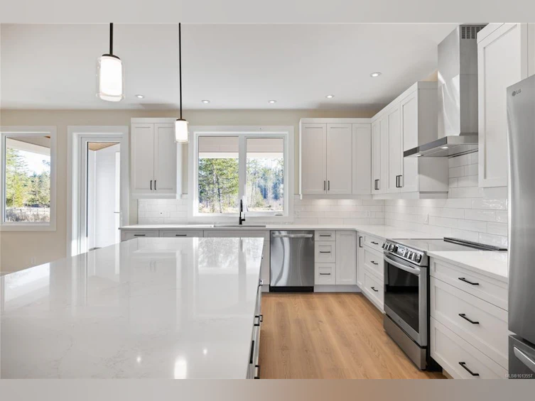 1230 / 1232 Station Road, Coombs, BC, V0R 1M0 - 9