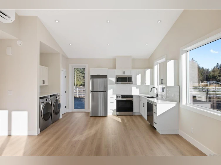 1230 / 1232 Station Road, Coombs, BC, V0R 1M0 - 17