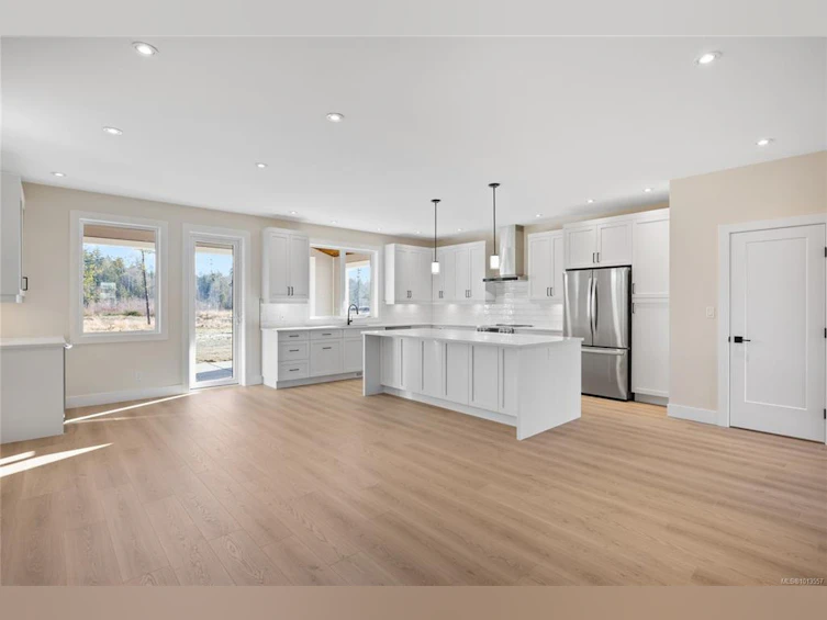 1230 / 1232 Station Road, Coombs, BC, V0R 1M0 - 8