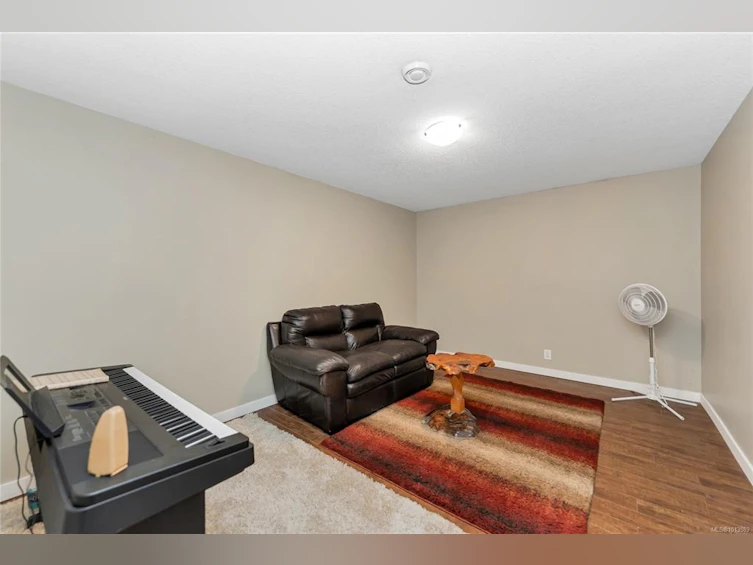 3350 Redden Road, Fairwinds, BC, V9P 9H4 - 45
