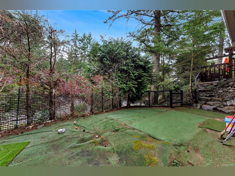 3350 Redden Road, Fairwinds, BC, V9P 9H4 - 38