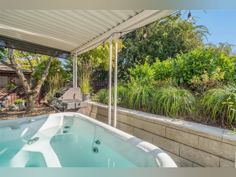 736 Humphrey Road, Parksville, BC, V9P 1C8 - 26