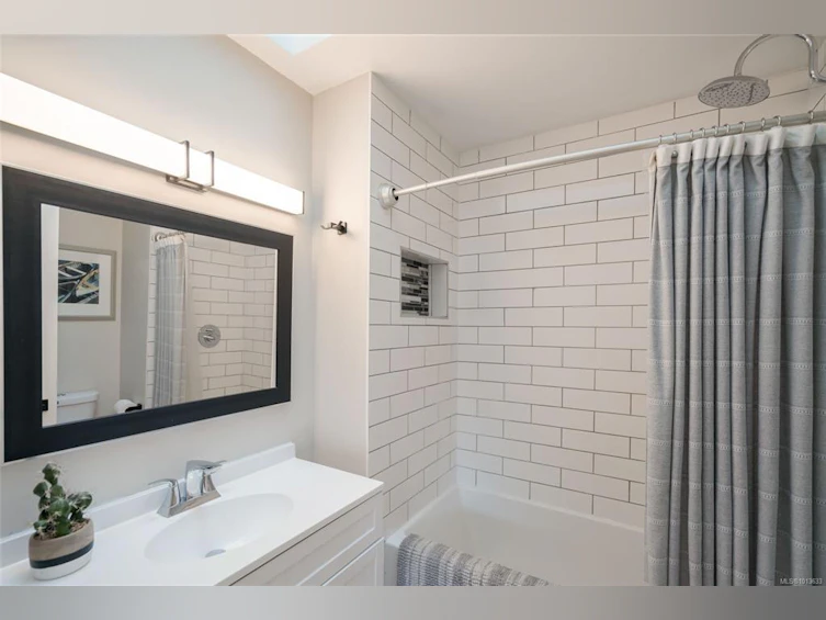 736 Humphrey Road, Parksville, BC, V9P 1C8 - 21