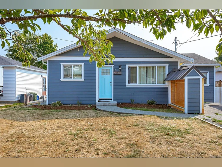 2189A &2189B Amelia Avenue, Sidney, BC, V8L 2H5 - 19