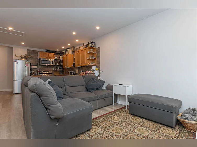 2189A &2189B Amelia Avenue, Sidney, BC, V8L 2H5 - 12