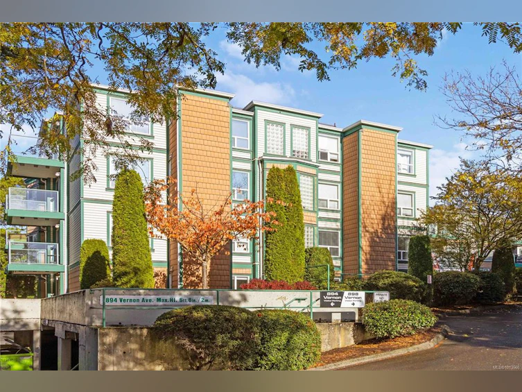 102-894 Vernon Avenue, Saanich, BC, V8X 2W6 - 38
