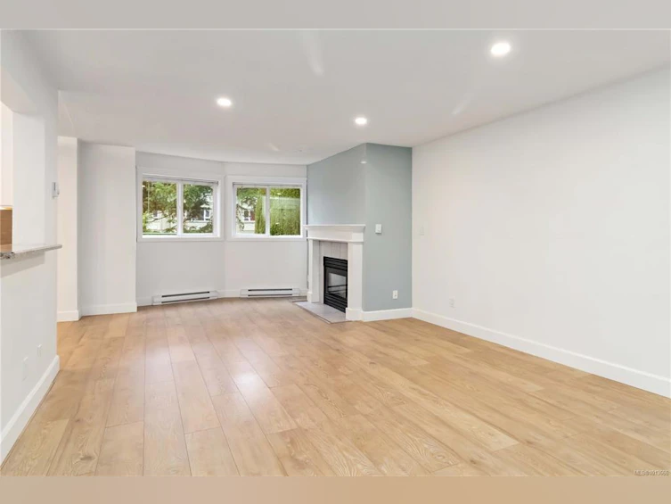 102-894 Vernon Avenue, Saanich, BC, V8X 2W6 - 7