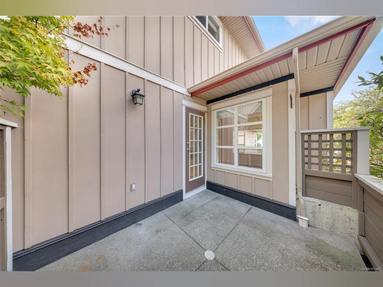 2260 Kinross Avenue, Oak Bay, BC, V8R 2N5 - 30