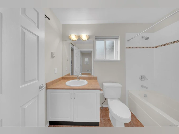 2260 Kinross Avenue, Oak Bay, BC, V8R 2N5 - 23