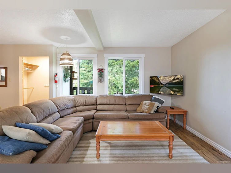 2-1084 Washington Way, Courtenay, BC, V9J 1L0 - 3
