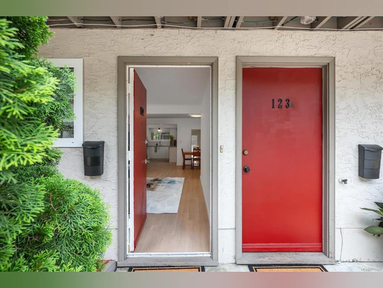A & B-123 Adams Avenue, Nanaimo, BC, V9S 4R9 - 32
