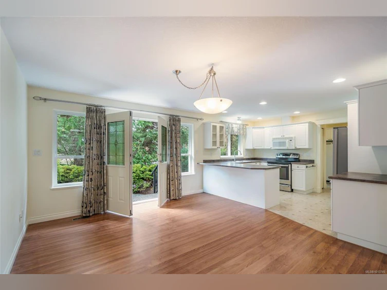 701 Humphrey Road, Parksville, BC, V9P 2V8 - 14
