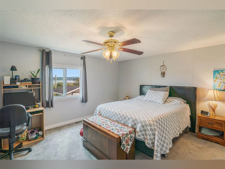 7442 Yake Road, Fanny Bay, BC, V0R 1W0 - 20