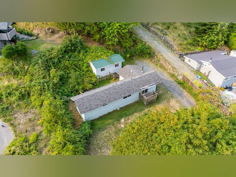 3010 Hillview Road, Nanaimo, BC, V0R 2H0 - 3