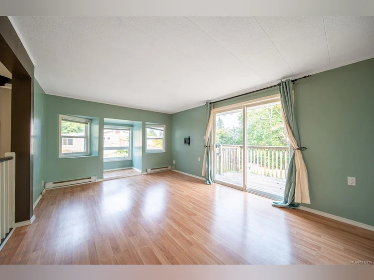 3010 Hillview Road, Nanaimo, BC, V0R 2H0 - 9