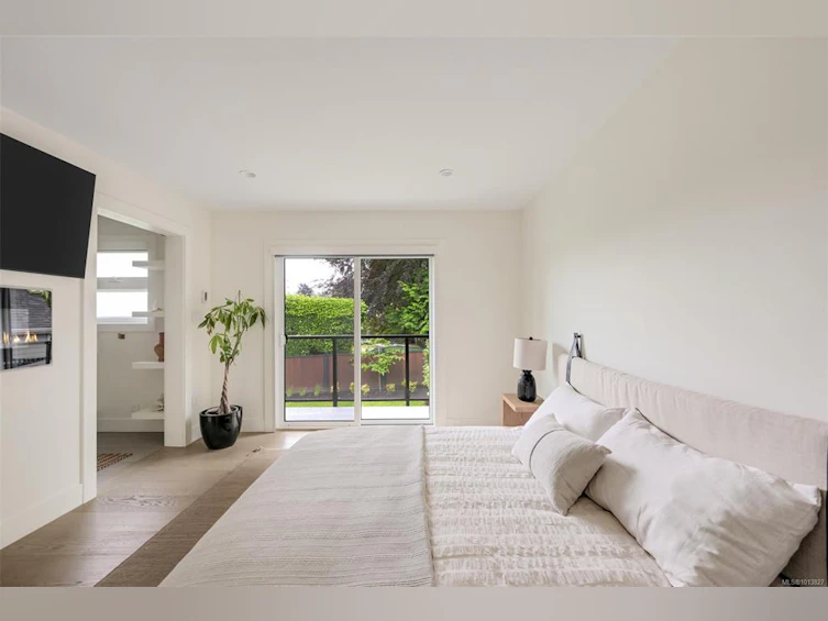 2091 Stonehewer Place, Oak Bay, BC, V8S 2Z8 - 24