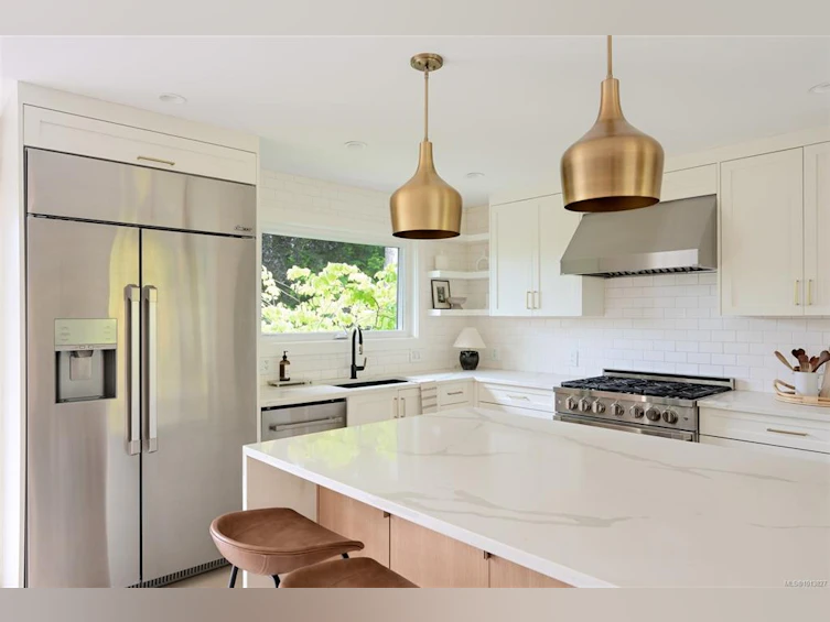 2091 Stonehewer Place, Oak Bay, BC, V8S 2Z8 - 21