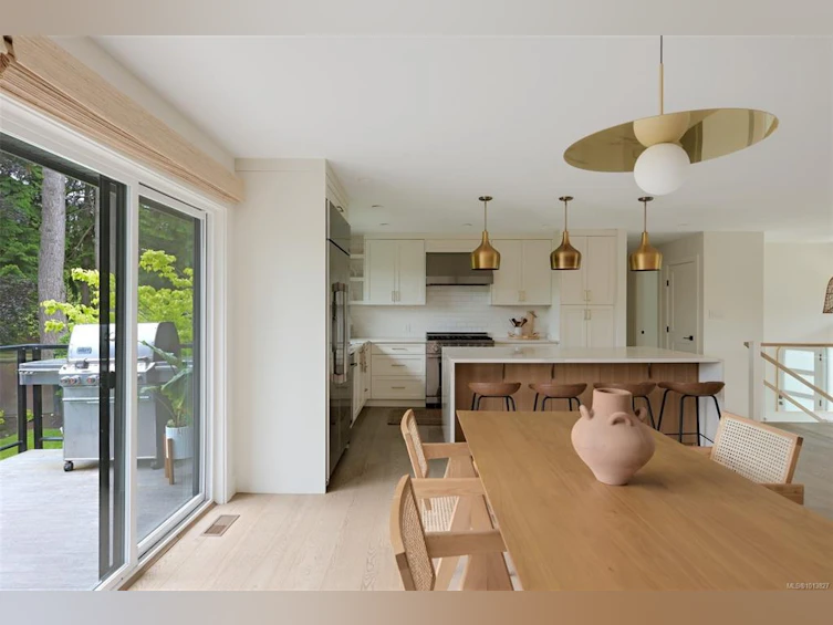 2091 Stonehewer Place, Oak Bay, BC, V8S 2Z8 - 13