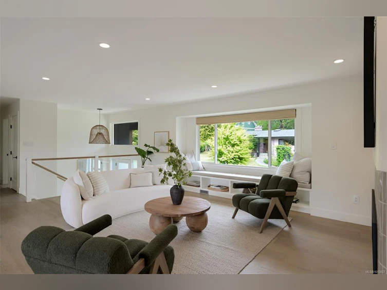 2091 Stonehewer Place, Oak Bay, BC, V8S 2Z8 - 8