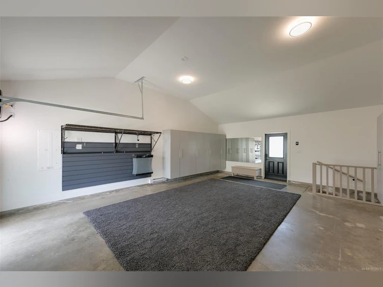 2091 Stonehewer Place, Oak Bay, BC, V8S 2Z8 - 90