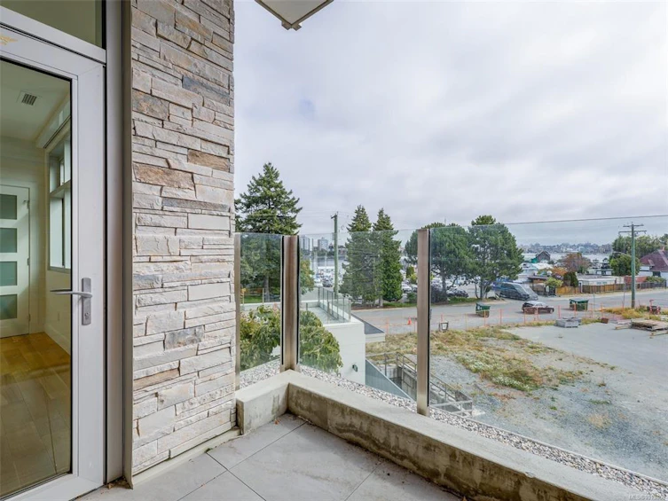 207-916 Lyall Street, Esquimalt, BC, V9A 5E6 - 16