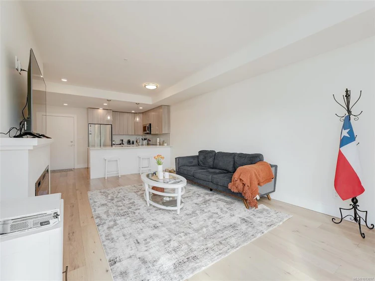 307-7098 Wallace Drive, Central Saanich, BC, V8M 1G9 - 6