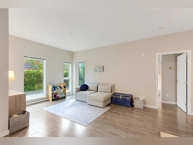 206-767 Tyee Road, Victoria, BC, V9A 0G5 - 26