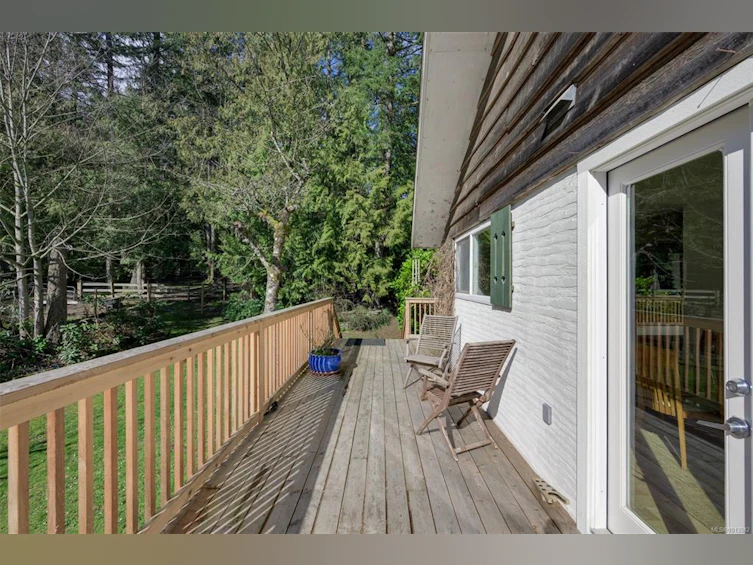 5790 Brookhill Road, Saanich, BC, V9E 2A5 - 38