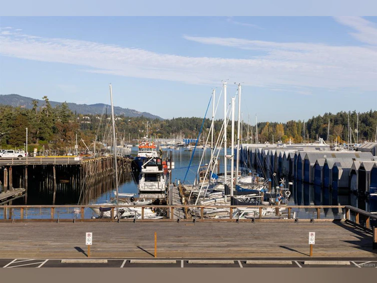 201-2270 Harbour Road, Sidney, BC, V8L 2P6 - 42