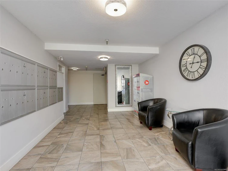 301-3240 Glasgow Avenue, Saanich, BC, V8S 3Z1 - 26